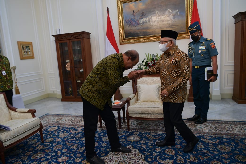 Wapres Dan Wakil Ketua DPD RI Dorong Pengembangan Islamic Financial ...